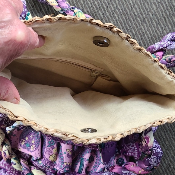 Purple Ruffled Handbag NWOT - Picture 3 of 7